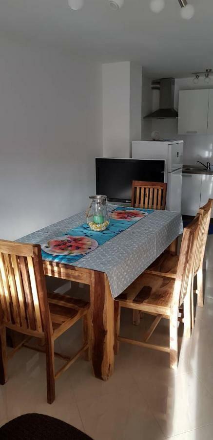 Slatina 13/1 Διαμέρισμα Vir Εξωτερικό φωτογραφία